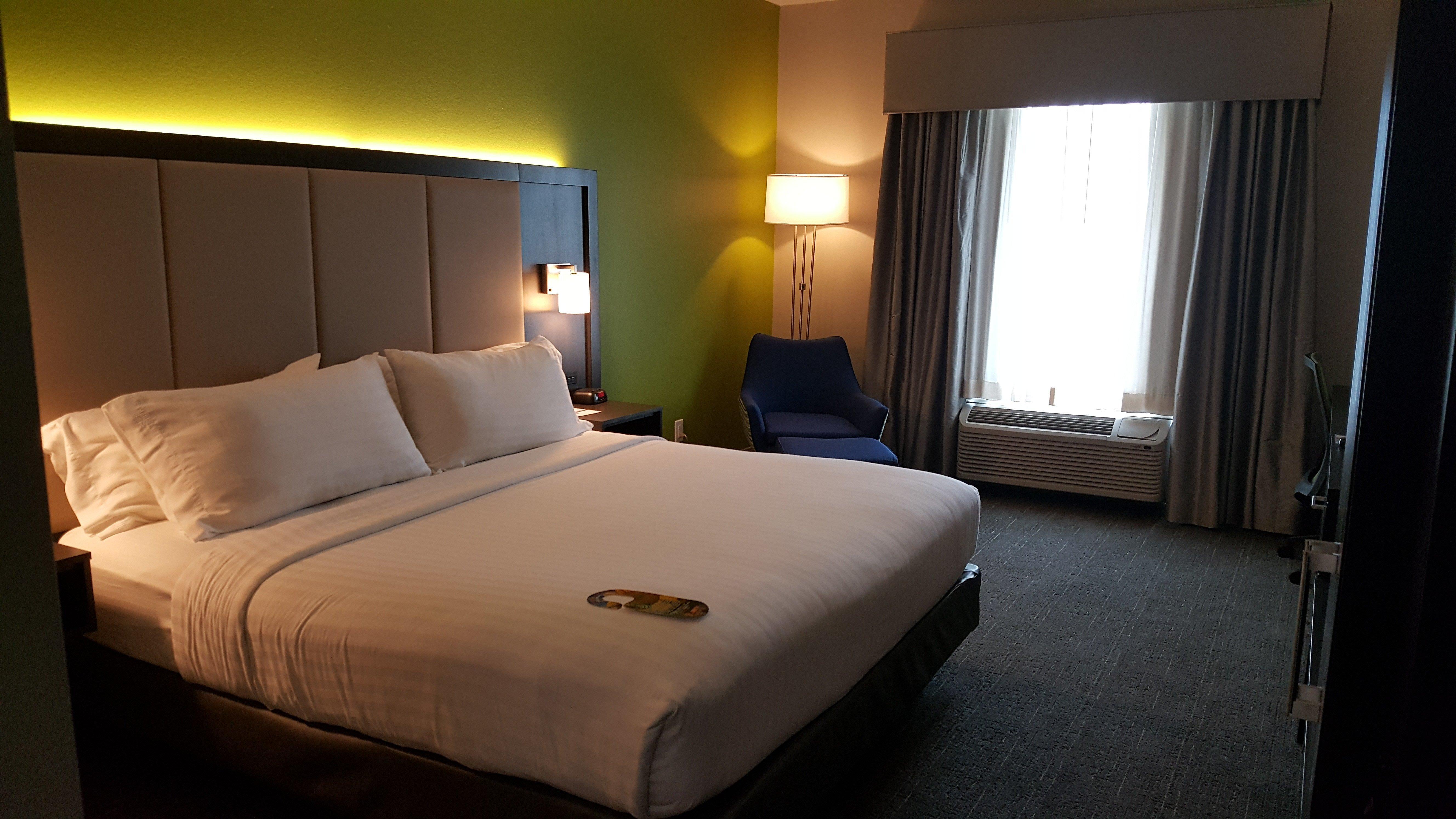 Holiday Inn Express Pearland By Ihg Exterior foto